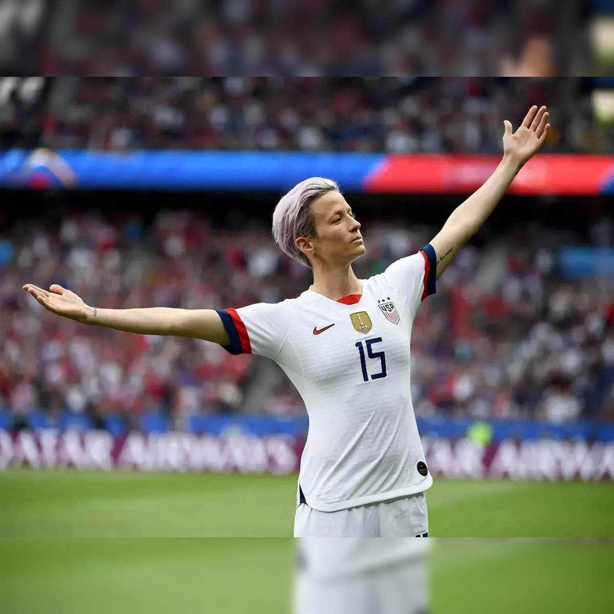 What is Megan Rapinoe's net worth and how much does the USWNT star earn?