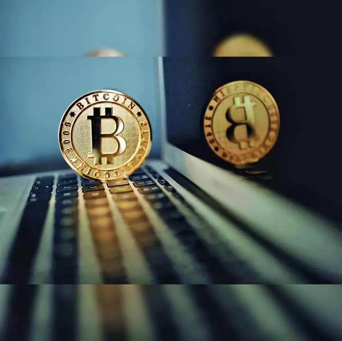 Bitcoin rises over $63.3k amid Hong Kong ETF launch; Altcoins witness  volatility - The Economic Times