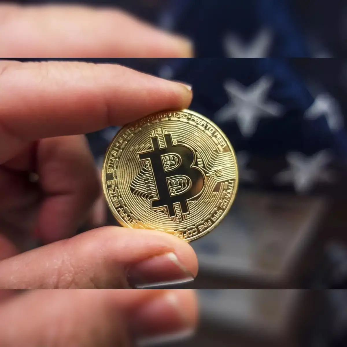 bitcoin etf: Low-cost spot bitcoin ETFs threaten to erode Coinbase margin,  trading volume - The Economic Times