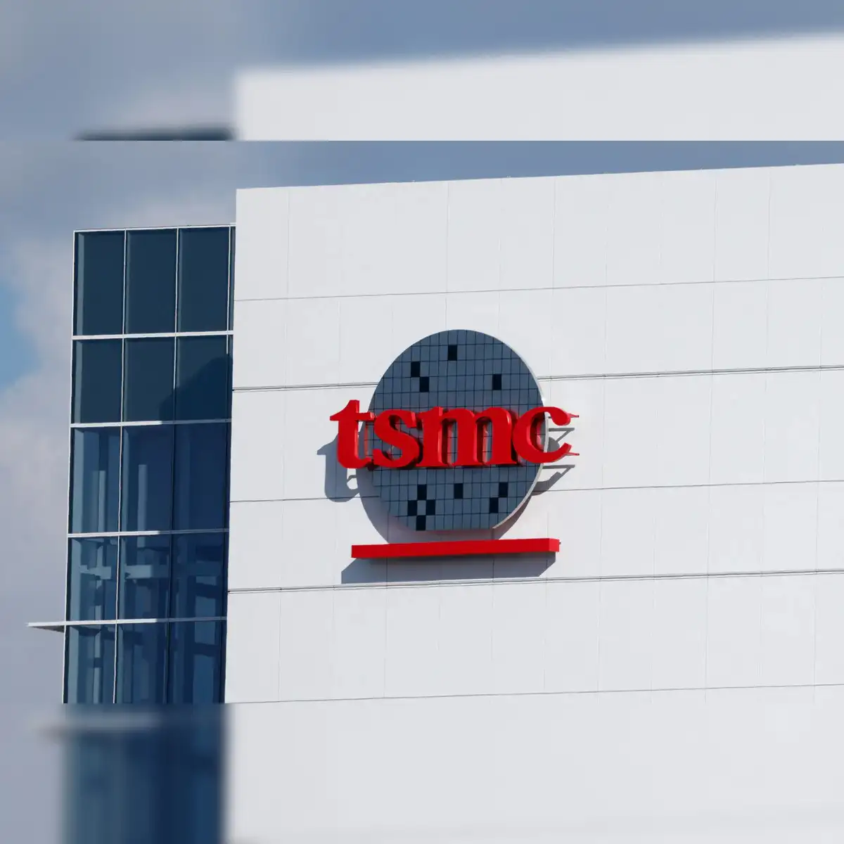TSMC reports record profits as AI boom fuels chip demand; Stock expected to  open at all-time high - The Economic Times