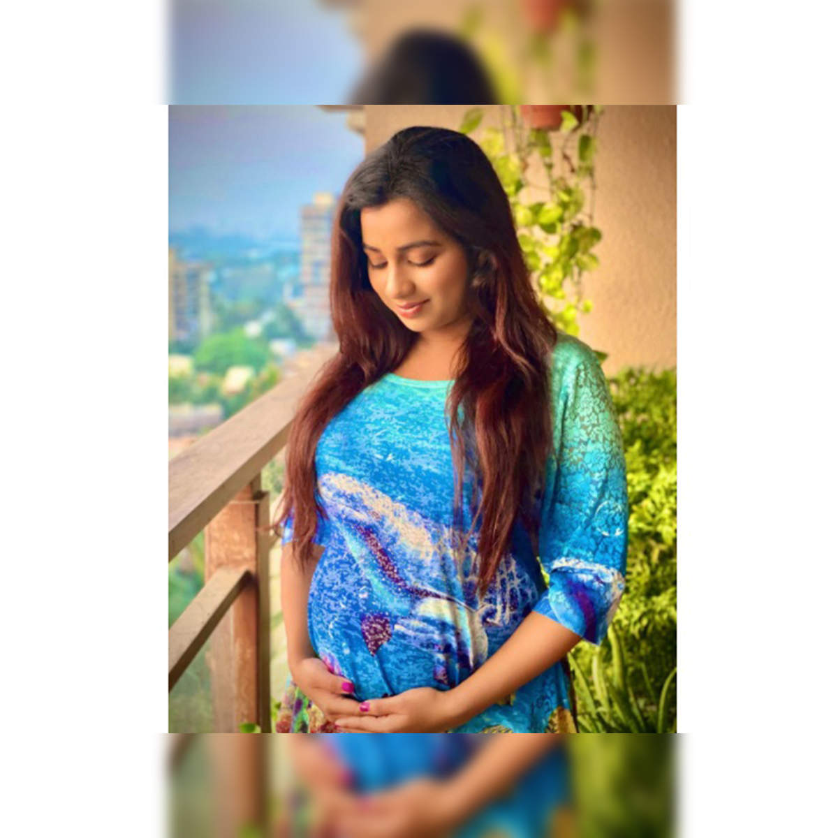 1200px x 1200px - Shreya Ghoshal: Singer Shreya Ghoshal expecting her first child with  husband Shiladitya Mukhopadhyaya - The Economic Times