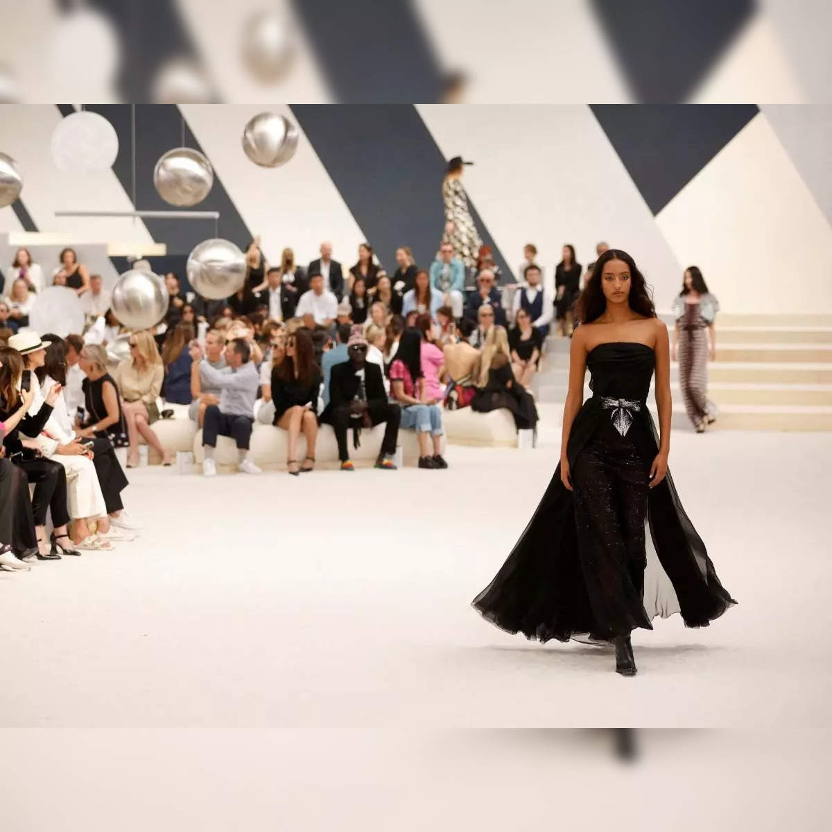 Ralph & Russo Celebrates Paris Haute Couture Week in their Spring/Summer  2019 Couture Collection