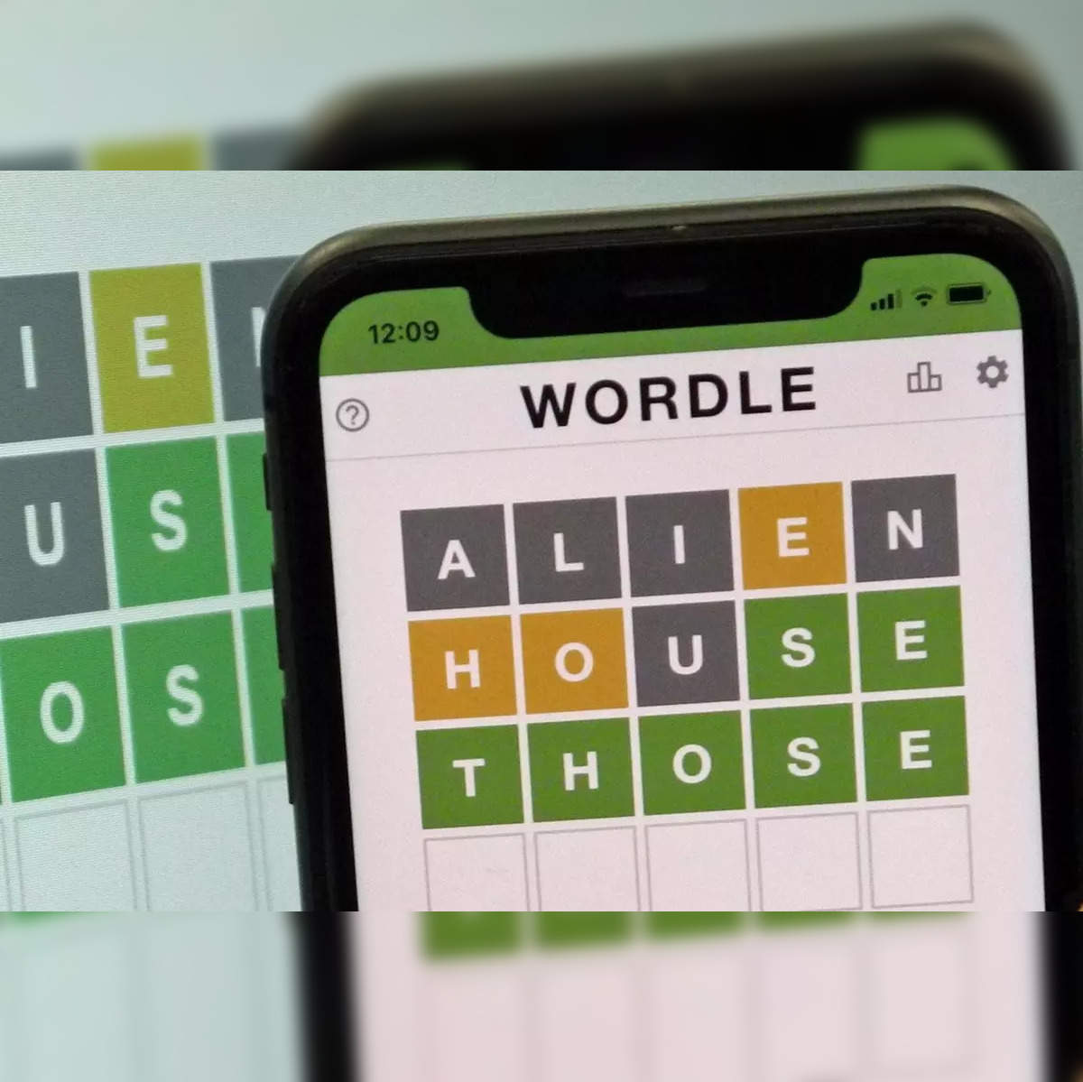 Games like Wordle: 10 alternative word games to play online and in
