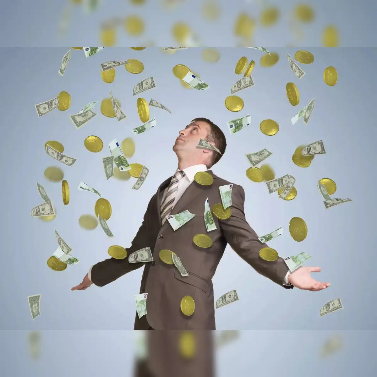 Man accidentally becomes a multimillionaire from forgotten $4,500 investment  after decades of stock growth - The Economic Times