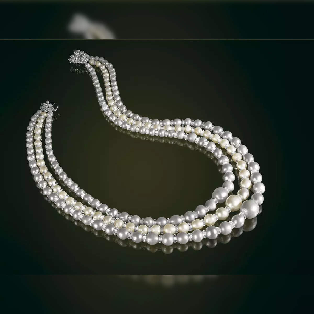 Gold three pearls necklace - NicteShop