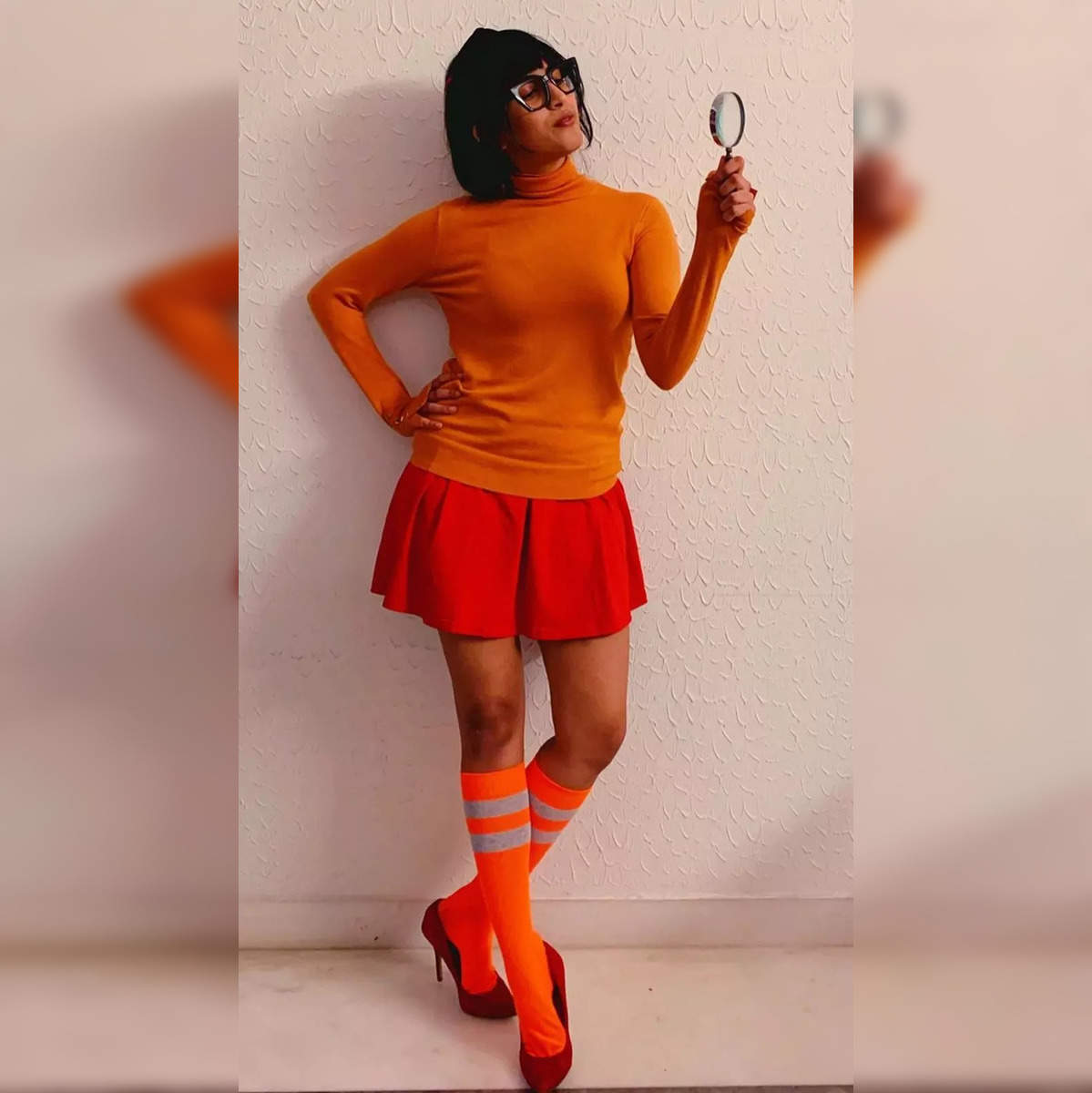 Após se assumir lésbica, Velma de 'Scooby-Doo' ganha homenagem do Google