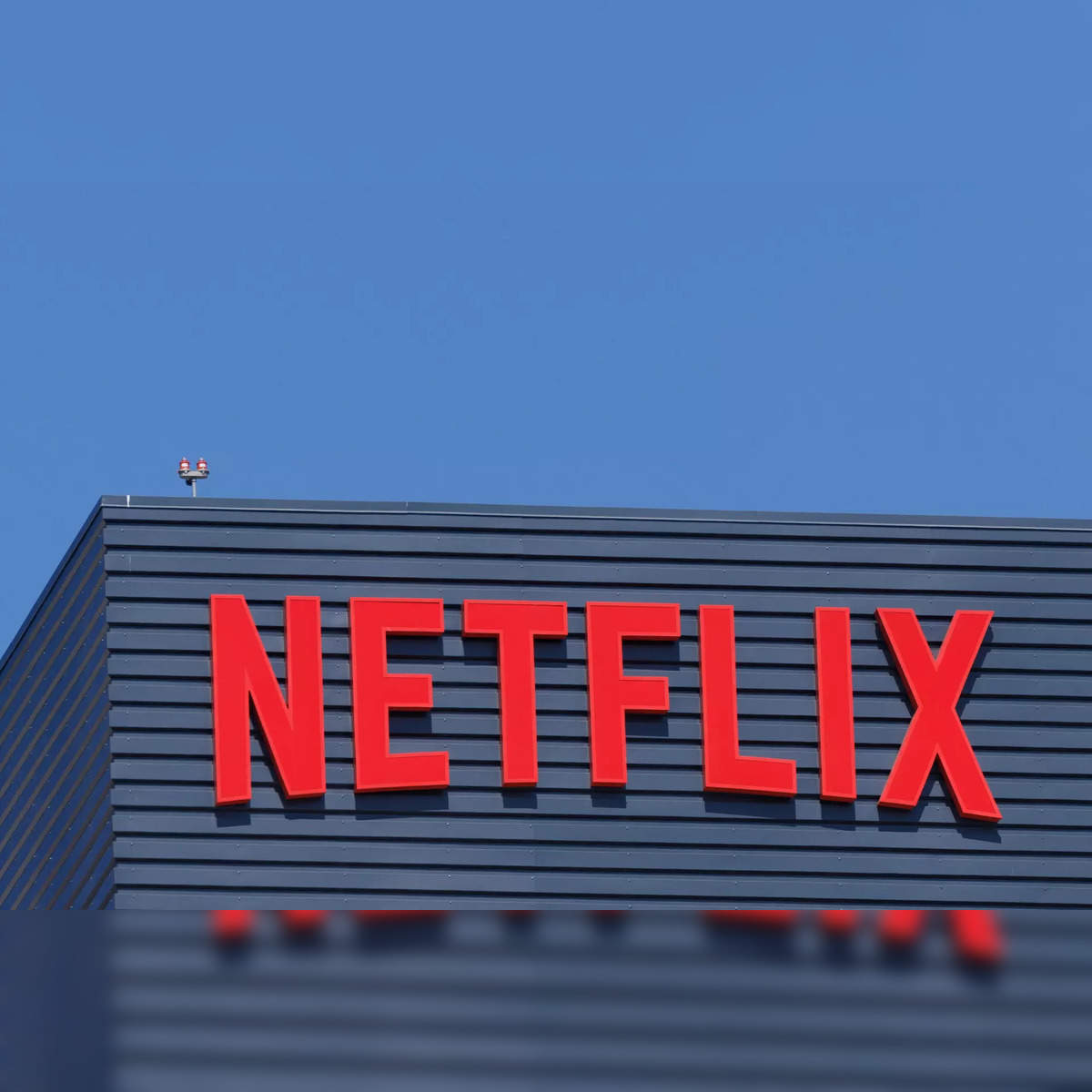 Netflix removes its basic tier in the US and the UK