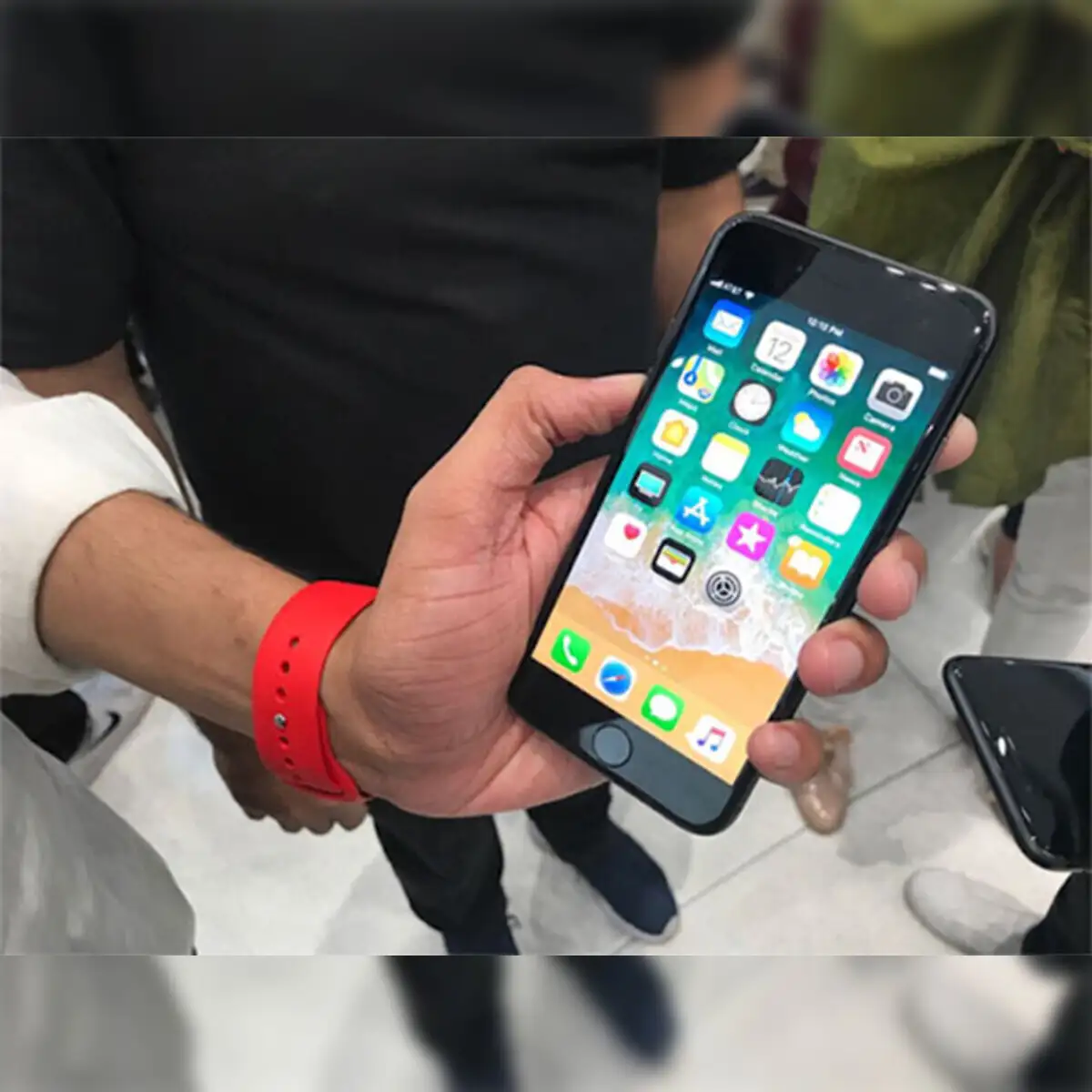 Apple iPhone X priced at Rs 89000 for India