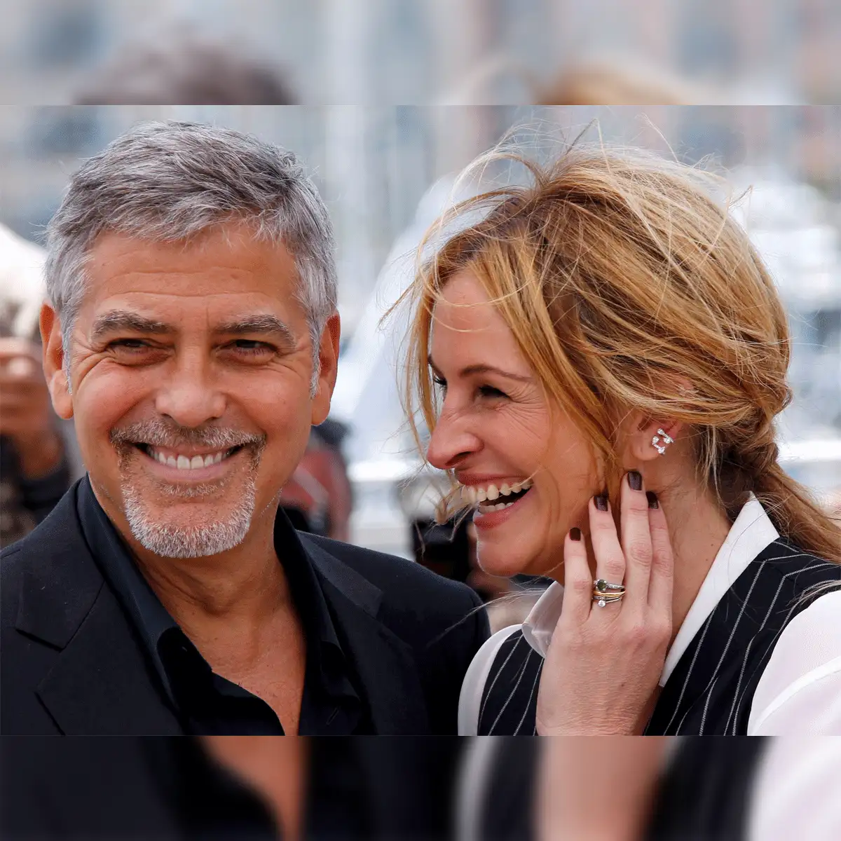 Movie With George Clooney And Julia Roberts 2022 60 Photos ...
