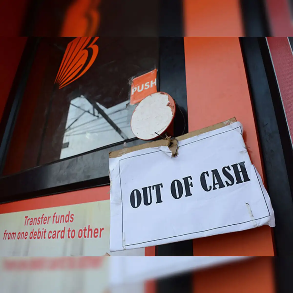 Cash Crunch: We now know what caused the cash crunch: Income velocity &  Bullwhip Effect - The Economic Times