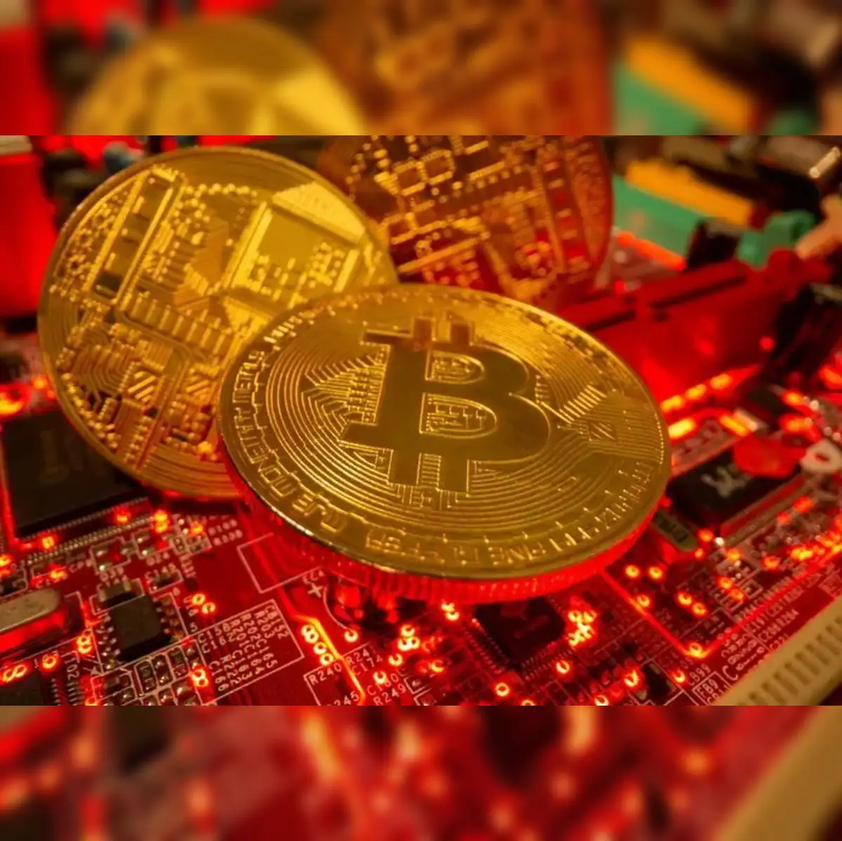 bitcoin india: Crypto bourses, traders spot a dim ray of hope - The  Economic Times