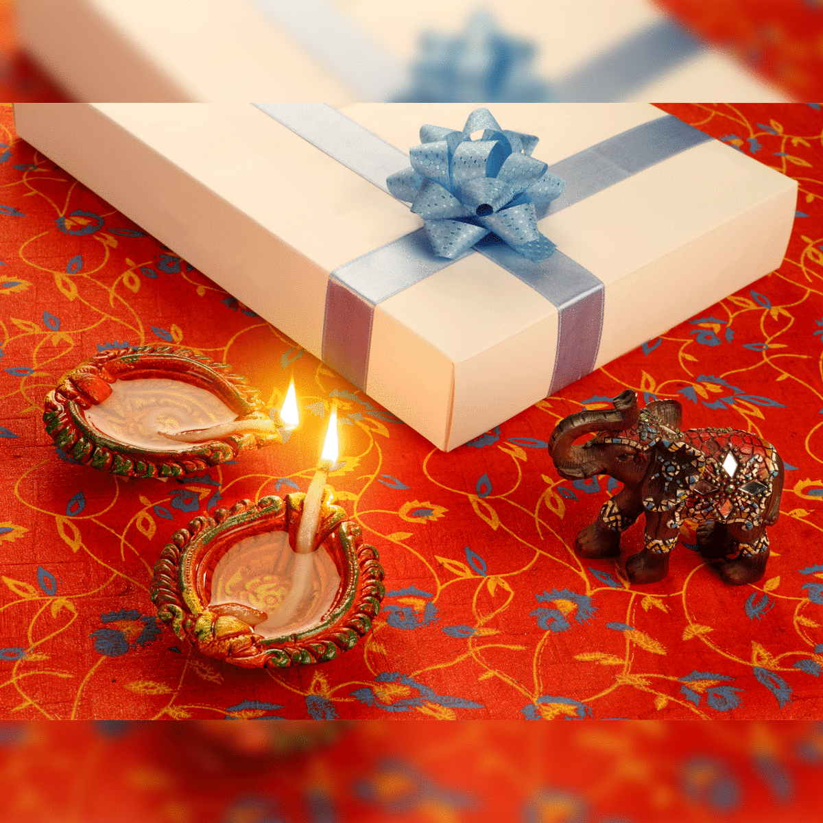 Rakhi Gifts for Brother - Best Rakhi hamper for Brother Online – Confetti  Gifts