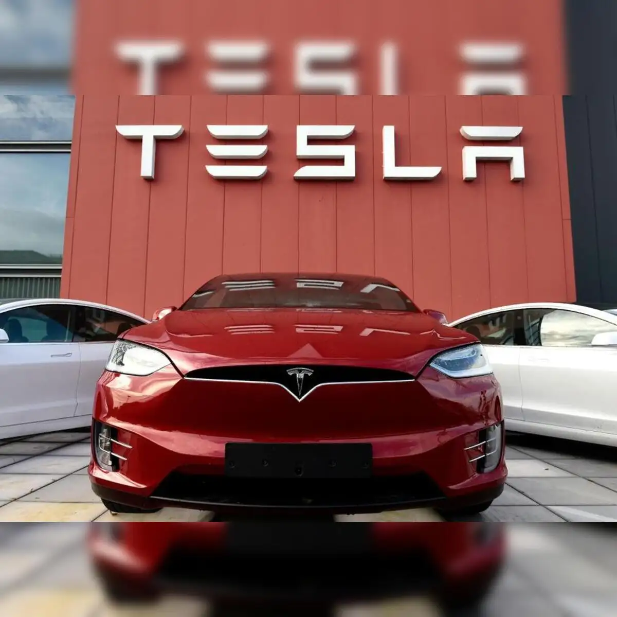 Tesla share Price: After 670% rally, Tesla to raise $5 bn in third share  sale this year - The Economic Times