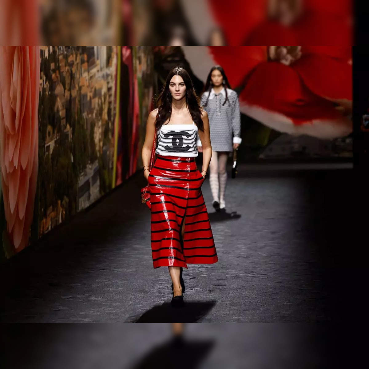 Fashion News: Chanel Coat Sells 312,000 Euros & Phoebe Philo Restocks – WWD
