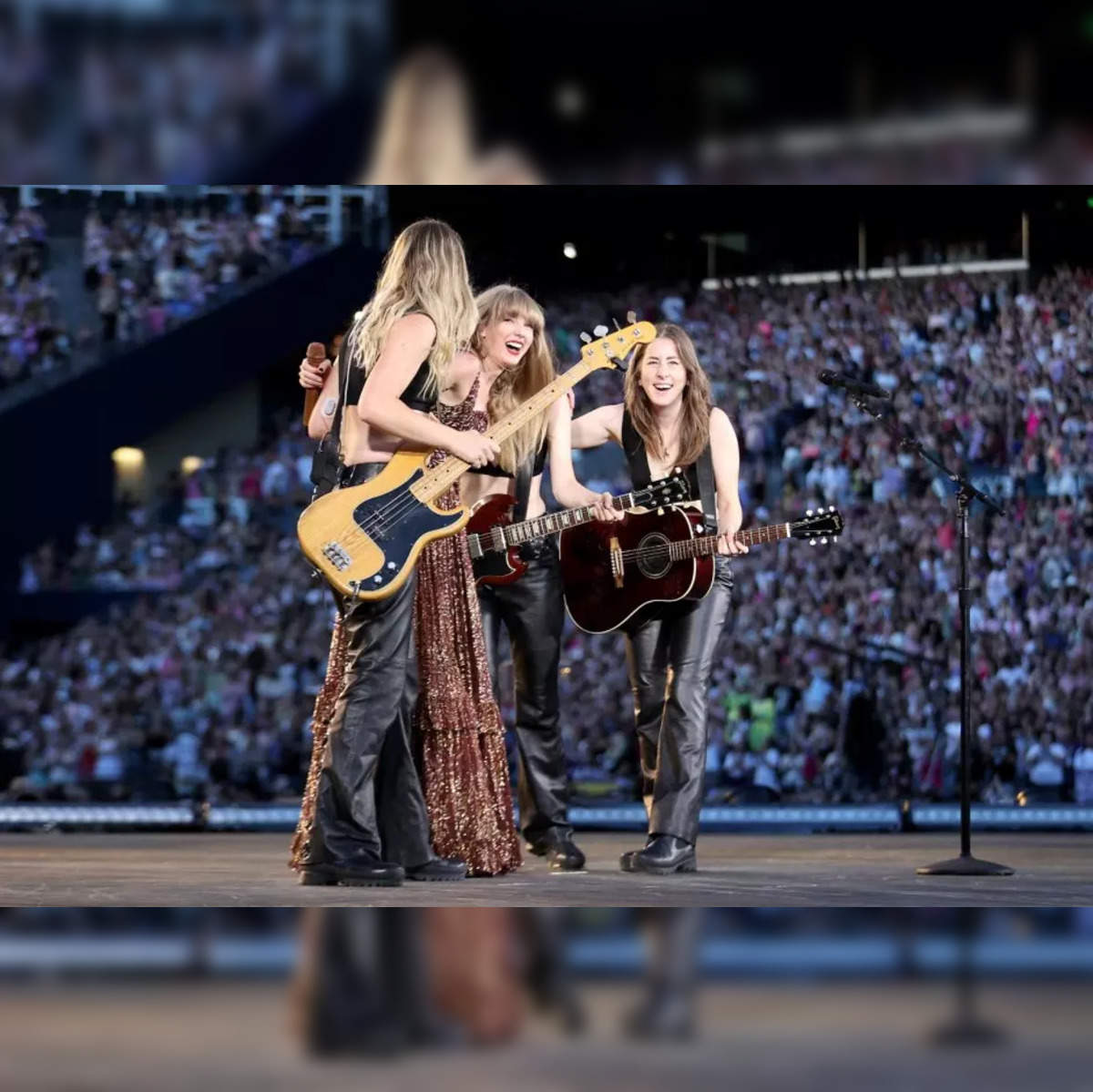 Taylor Swift Debuts 'No Body, No Crime' with Haim at Eras Tour in