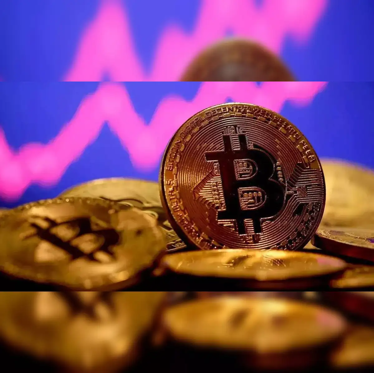 bitcoin: Bitcoin enters teenage, turns Rs 1,000 in Rs 76.4 cr in 13 years -  The Economic Times