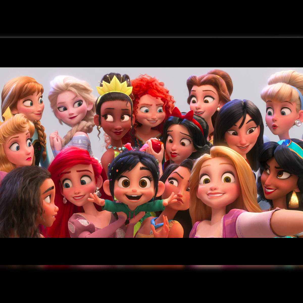Disney princesses: Ever seen 14 Disney princesses in one frame