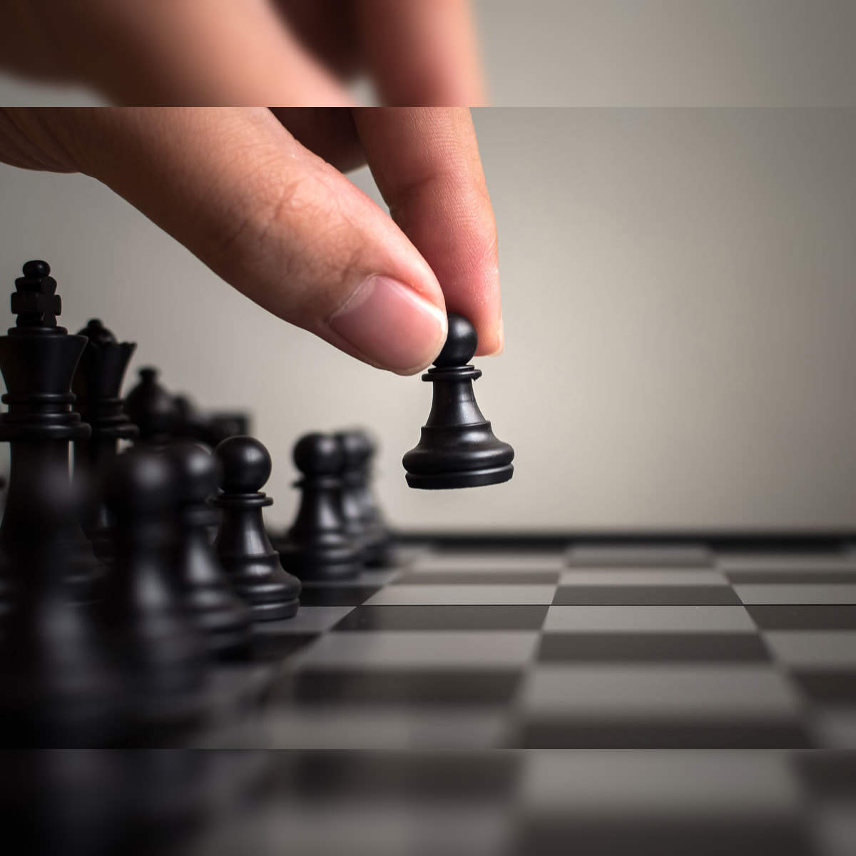 chess: When black becomes white, and vice versa - The Economic Times