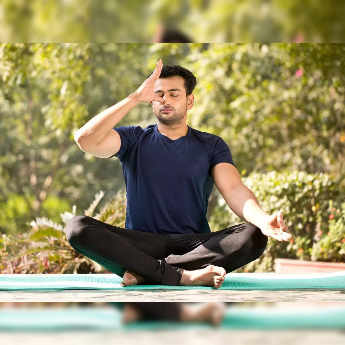WELLNESS 18 | വയർ കുറയ്ക്കാനും ഏകാഗ്രത ലഭിക്കാനും പാദഹസ്താസനം,  Padahastasana Yoga Pose for Beginners - YouTube