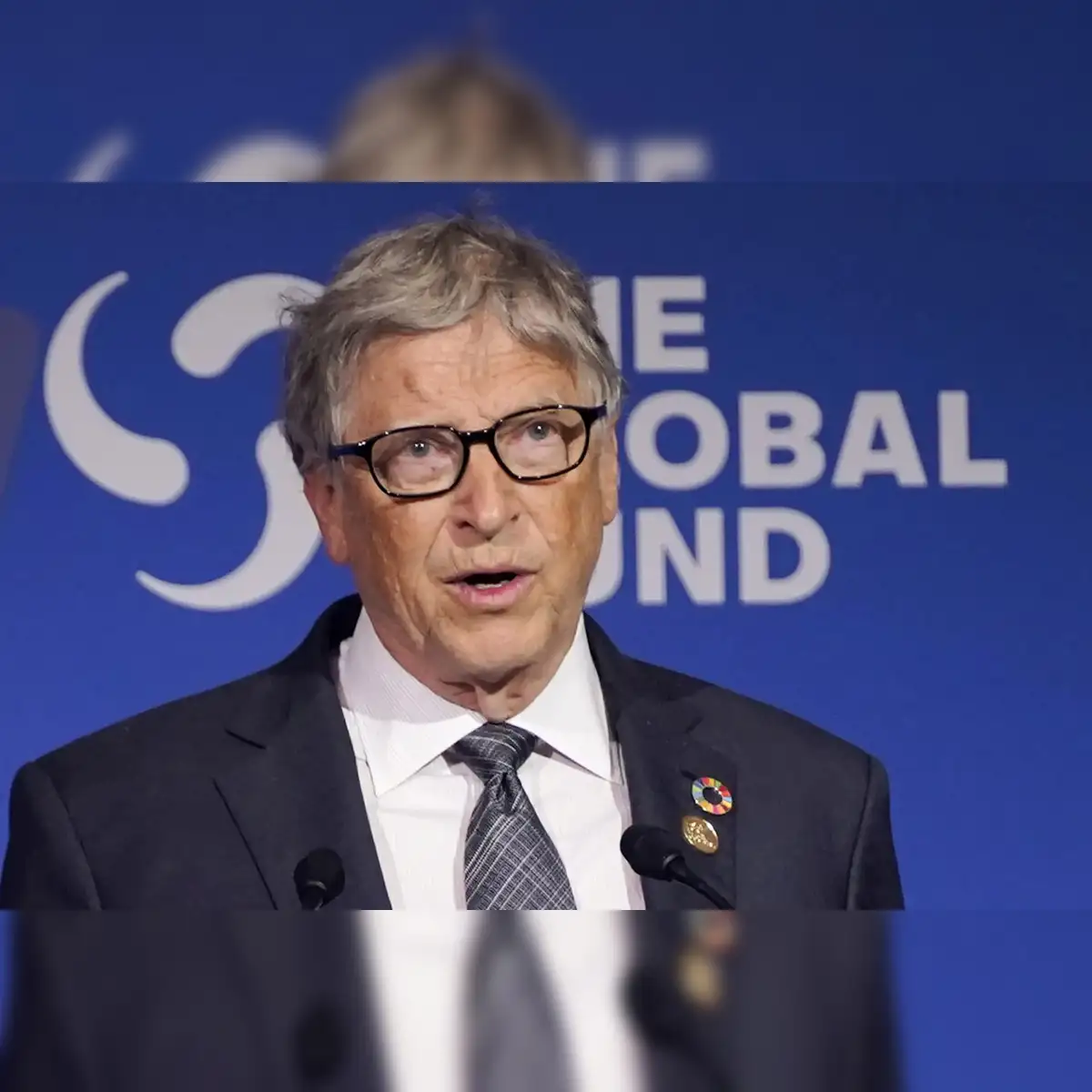 Bill Gates pledges his remaining fortune to the Gates Foundation, which  will close in 20 years - The Economic Times