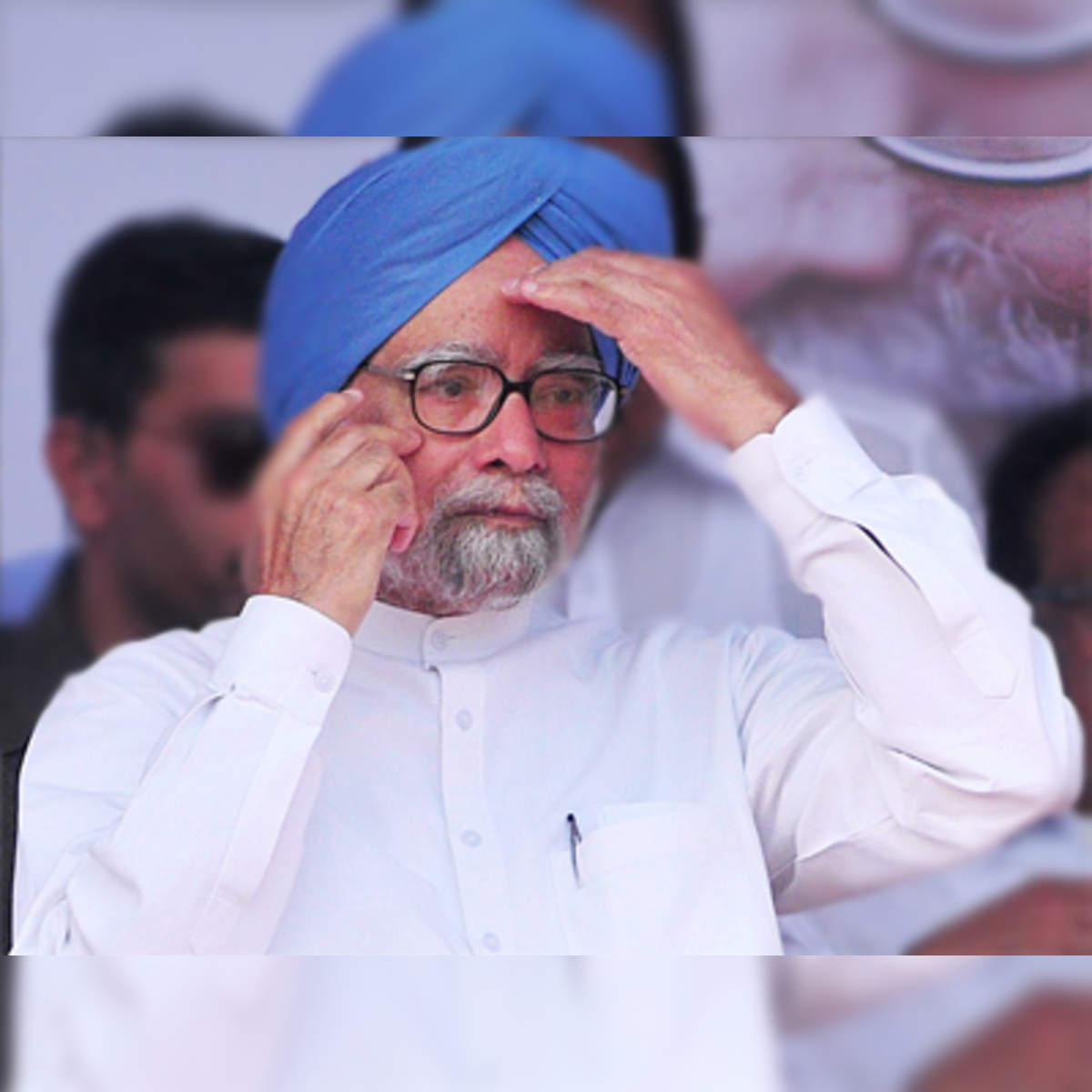 PM Manmohan Singh was in office but not in power Sanjaya Baru in