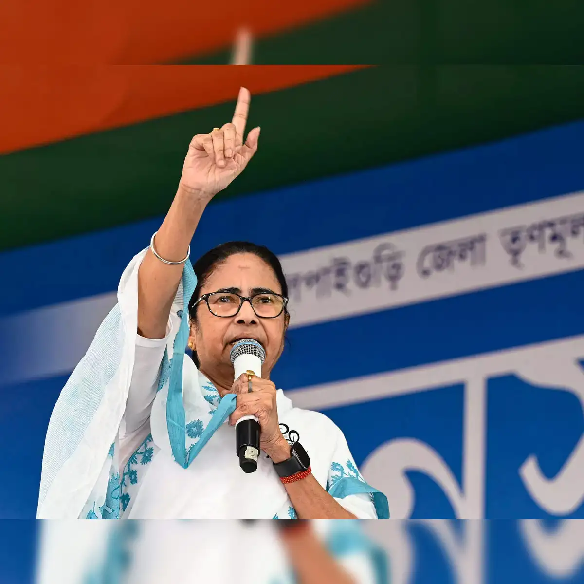 TMC ने बंगाल की CM ममता के खिलाफ ‘आपकी कीमत क्या है’ टिप्पणी पर BJP के अभिजीत गंगोपाध्याय के खिलाफ चुनाव आयोग को पत्र लिखा