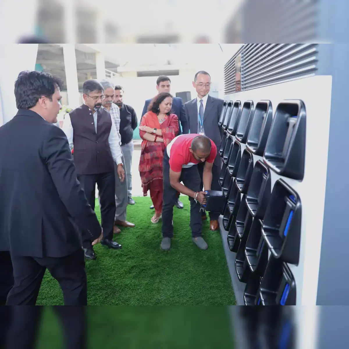 BMRCL Metro Stations: Honda & BMRCL kick off operation of battery swap  service at BMRCL Metro Stations - The Economic Times