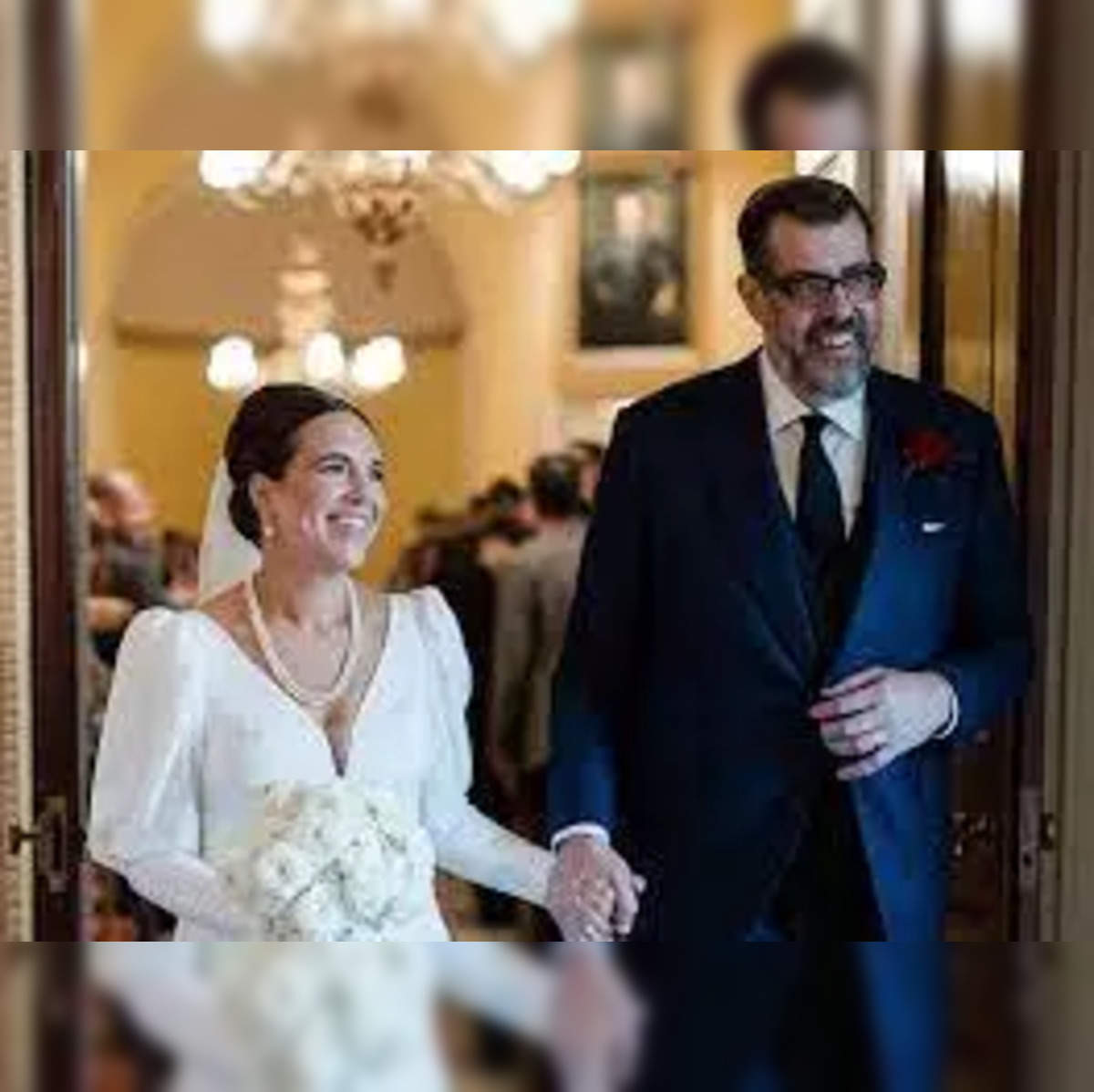 richard osman: Pointless's star Richard Osman gets married to Ingrid  Oliver, shares first picture from ceremony - The Economic Times
