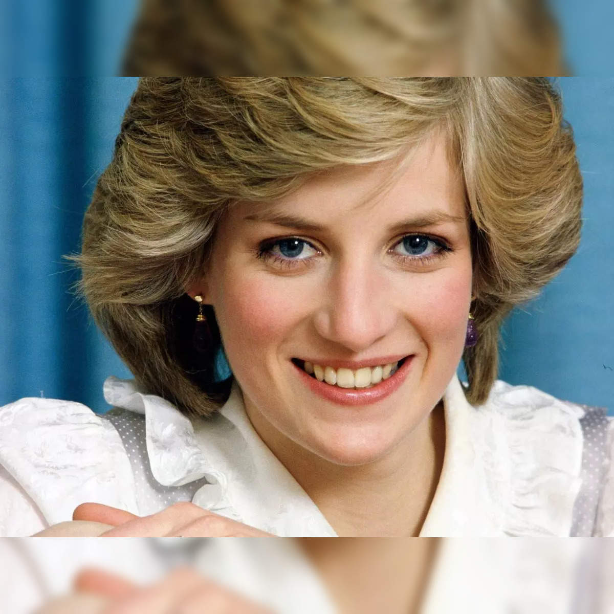 Why Diana's favourite post-divorce bag is still a bestseller 26