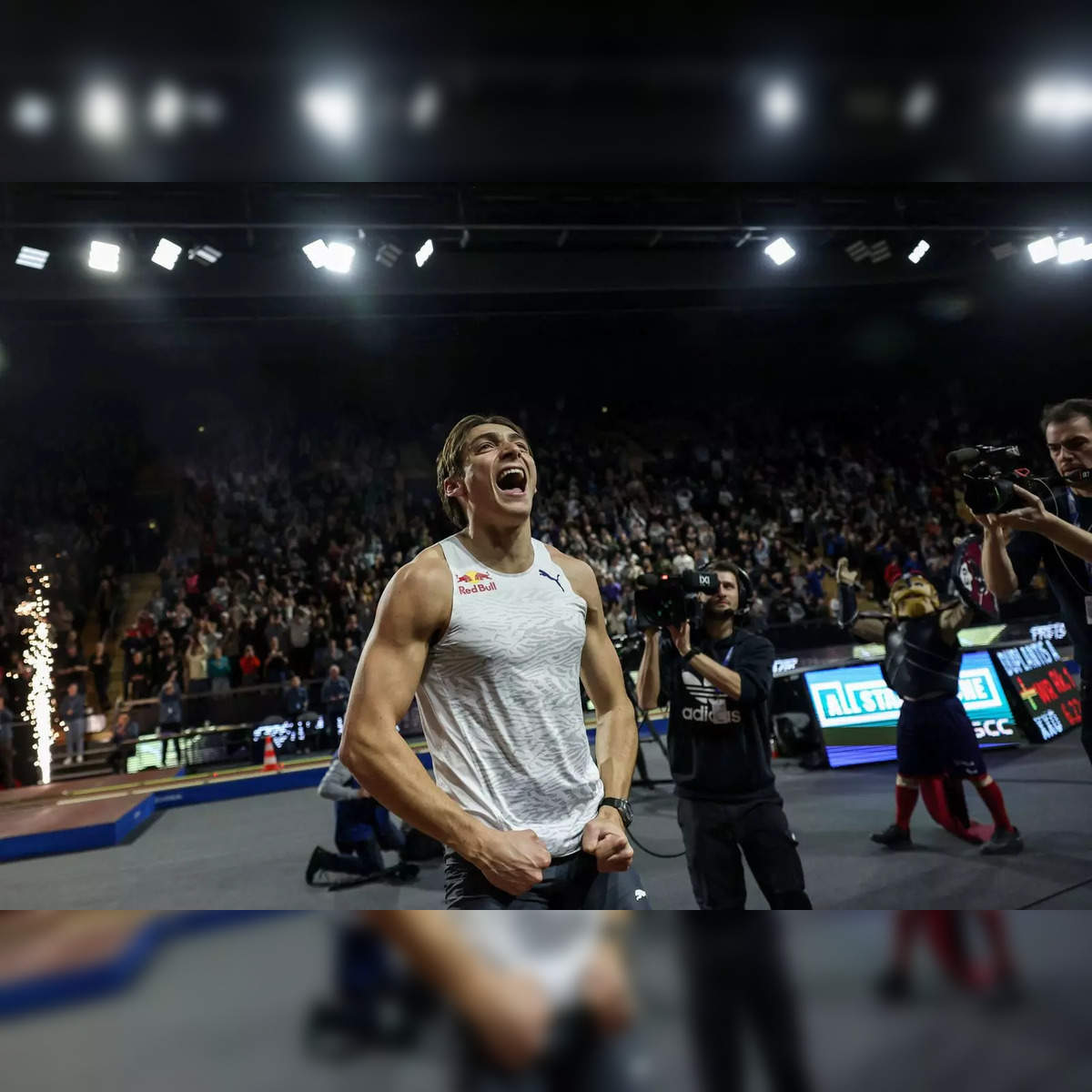 Sweden's Armand Duplantis sets new pole vault world record