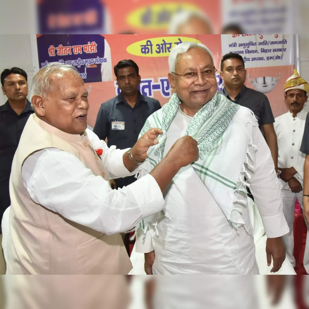 manjhi: Food of Nitish being spiked by those coveting his chair: Jitan Ram  Manjhi - The Economic Times