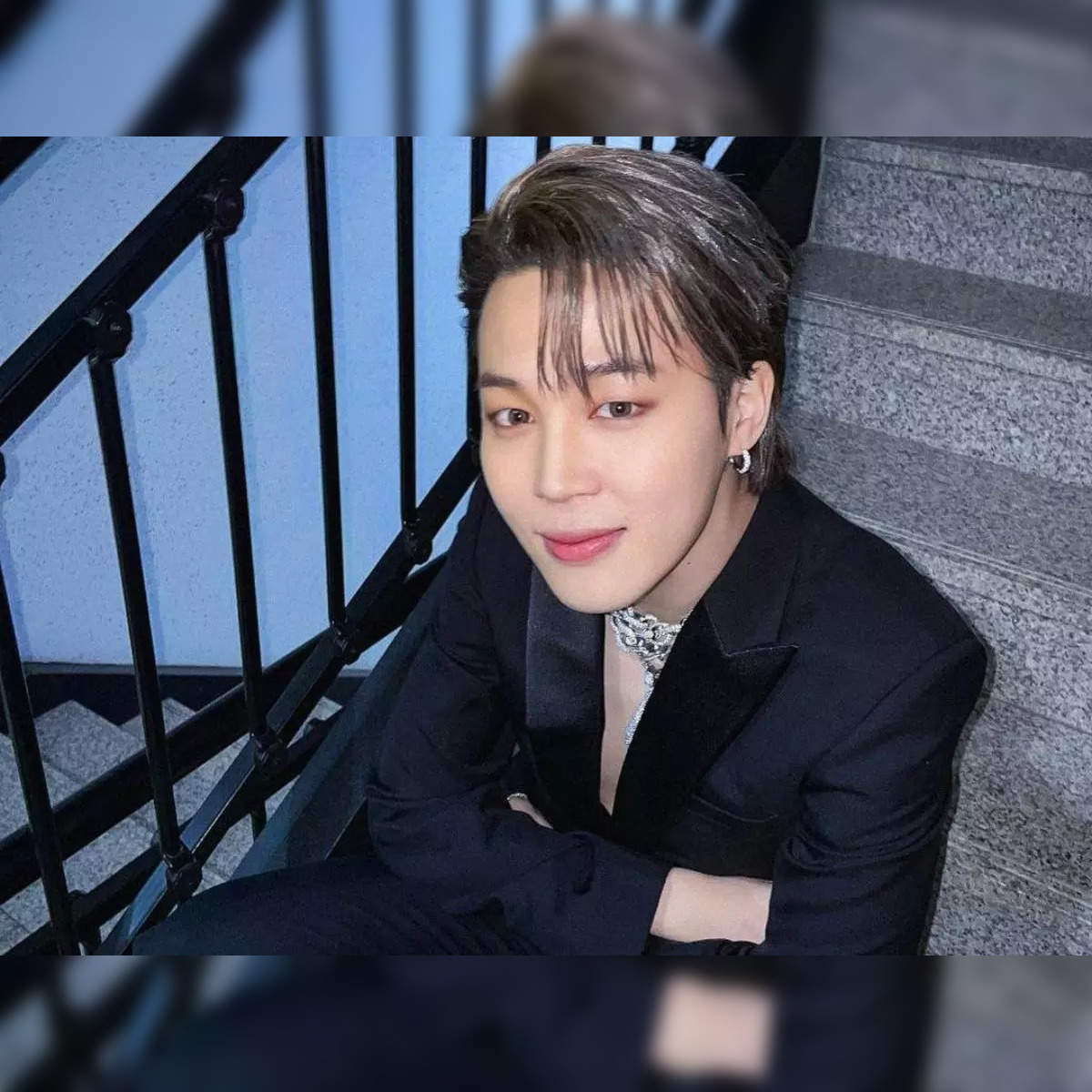 Jimin album: BTS Jimin creates history, becomes the first Korean solo  artist to debut atop US Billboard Hot 100 with 'Like Crazy' - The Economic  Times