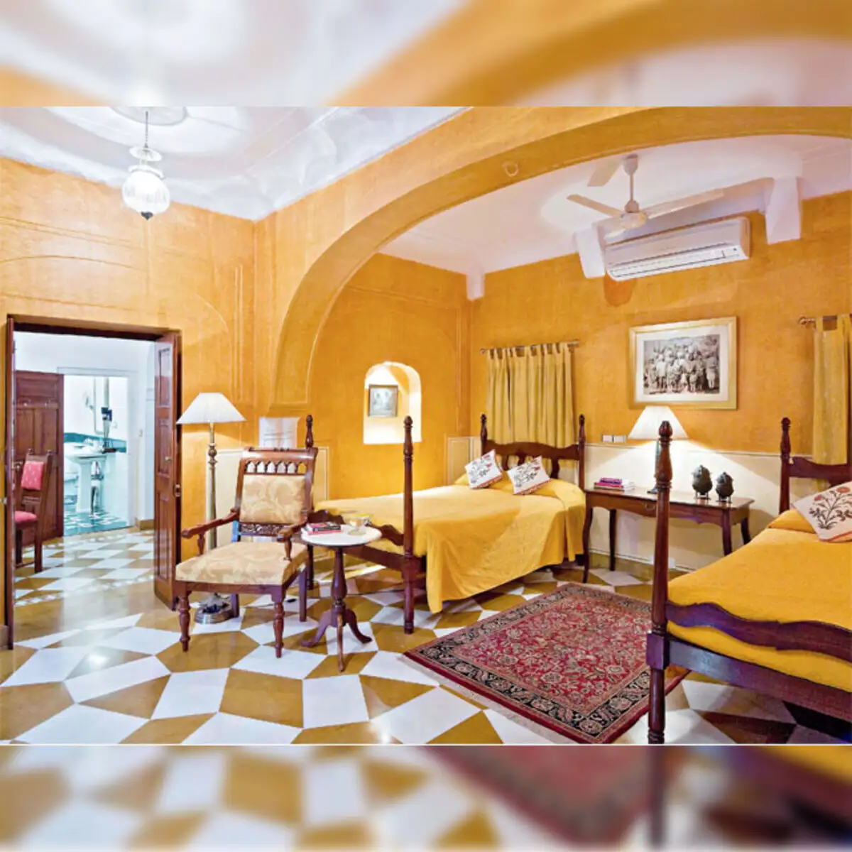 Travel Tripper office