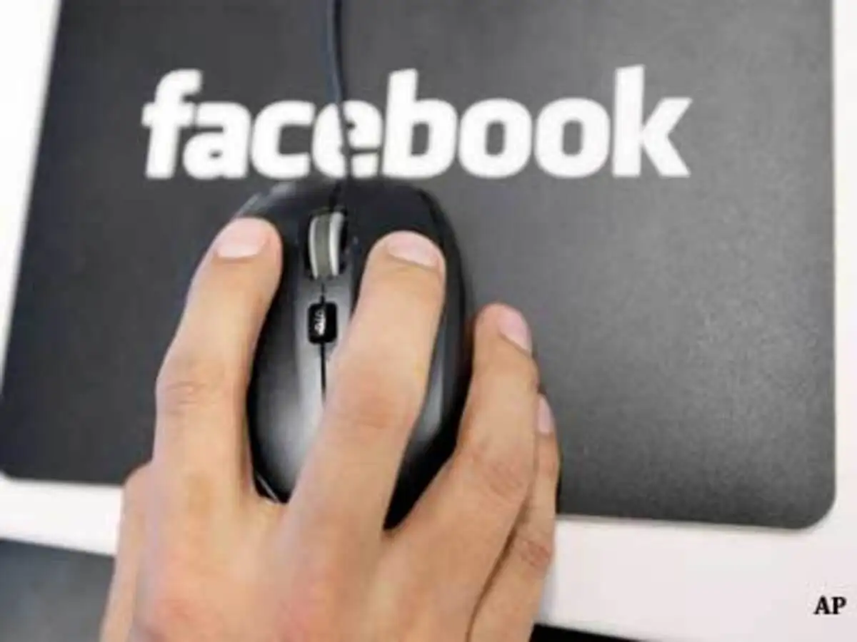 Google, Facebook deny compromising personal data - The Economic Times