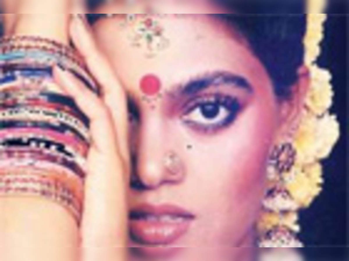 Silk Smitha's story was of brutal economics and sexual politics of the  southern film industry - The Economic Times