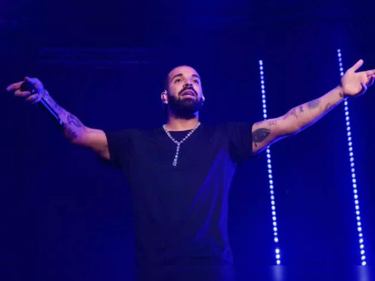Drake shocks fans as he gifts a Birkin Bag at his concert