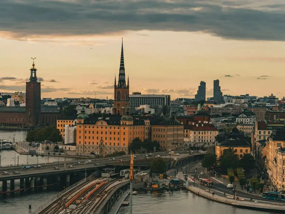 Sweden rights groups blast 'honest living' criteria for migrants