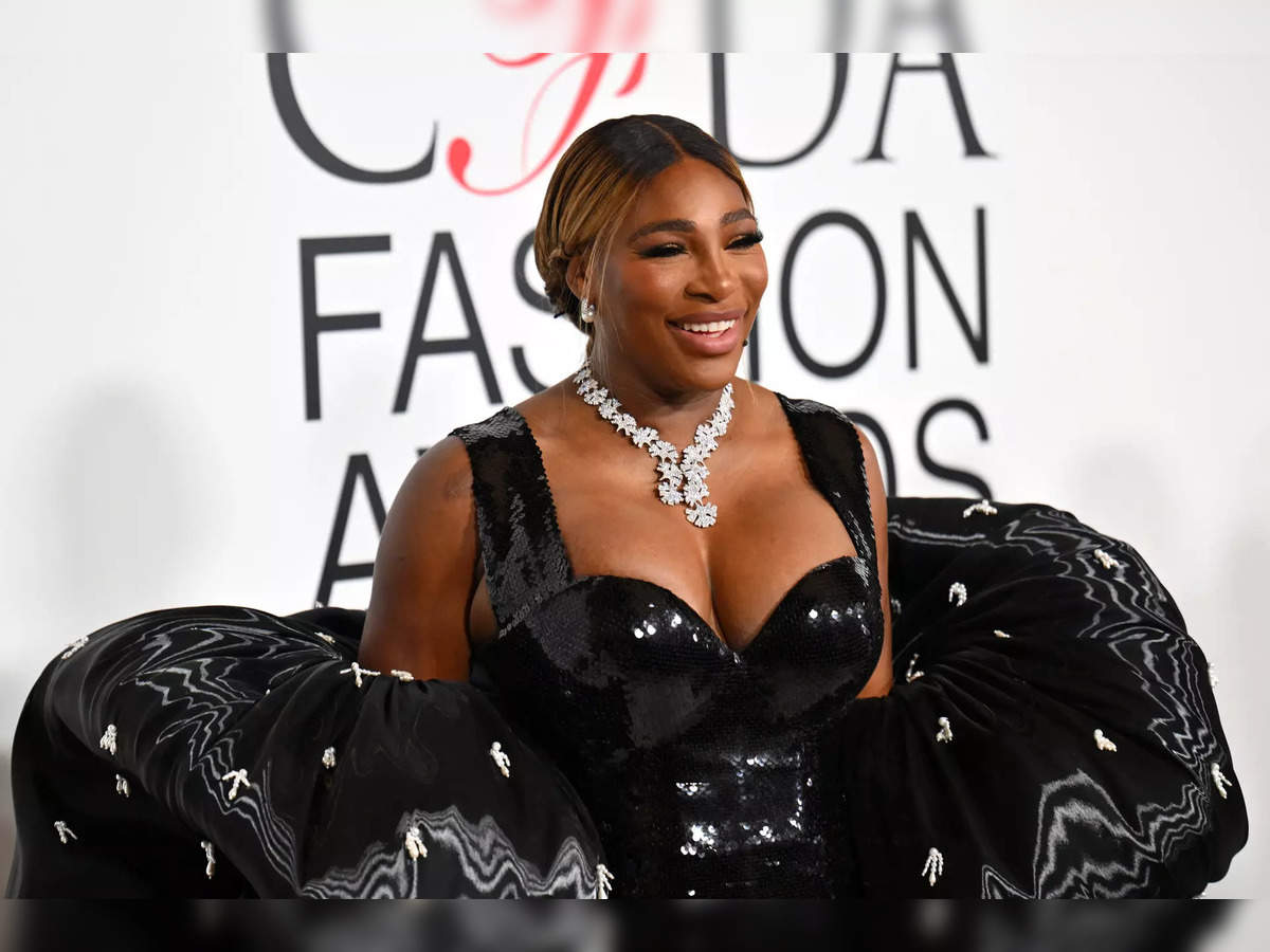 Serena Williams CFDA Award: Serena Williams becomes the first athlete to  receive CFDA Fashion Icon Award - The Economic Times