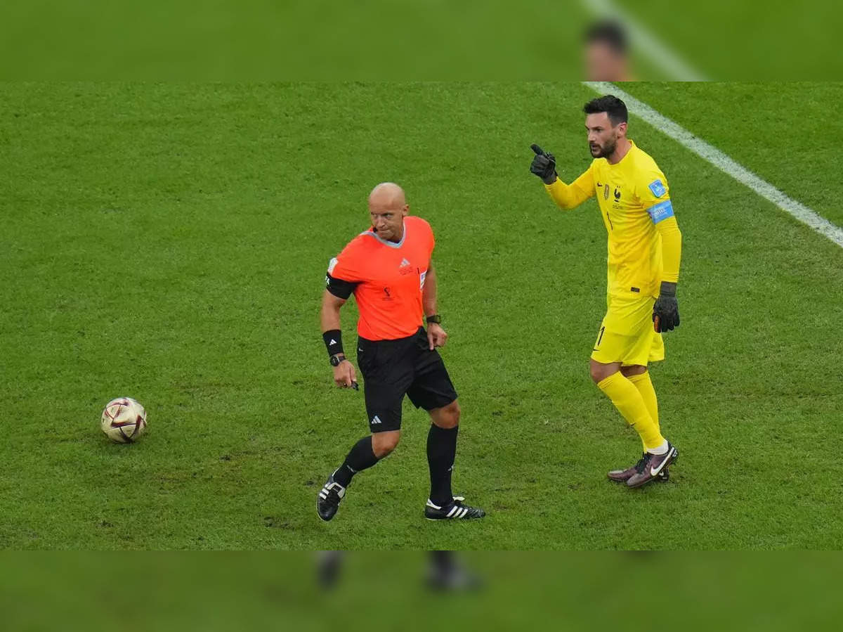 fifa 2022 FIFA World Cup final referee admits he made one mistake in the match
