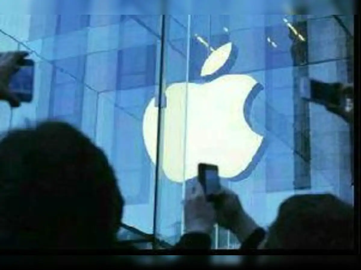 Apple’s Jonathan Ive seen risking iOS 7 delay on software overhaul ...