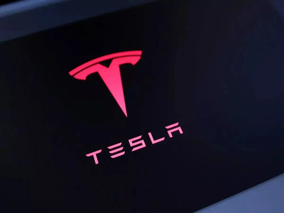 Tesla starts ride-hailing in San Francisco, no reference to self-driving - The Economic Times
