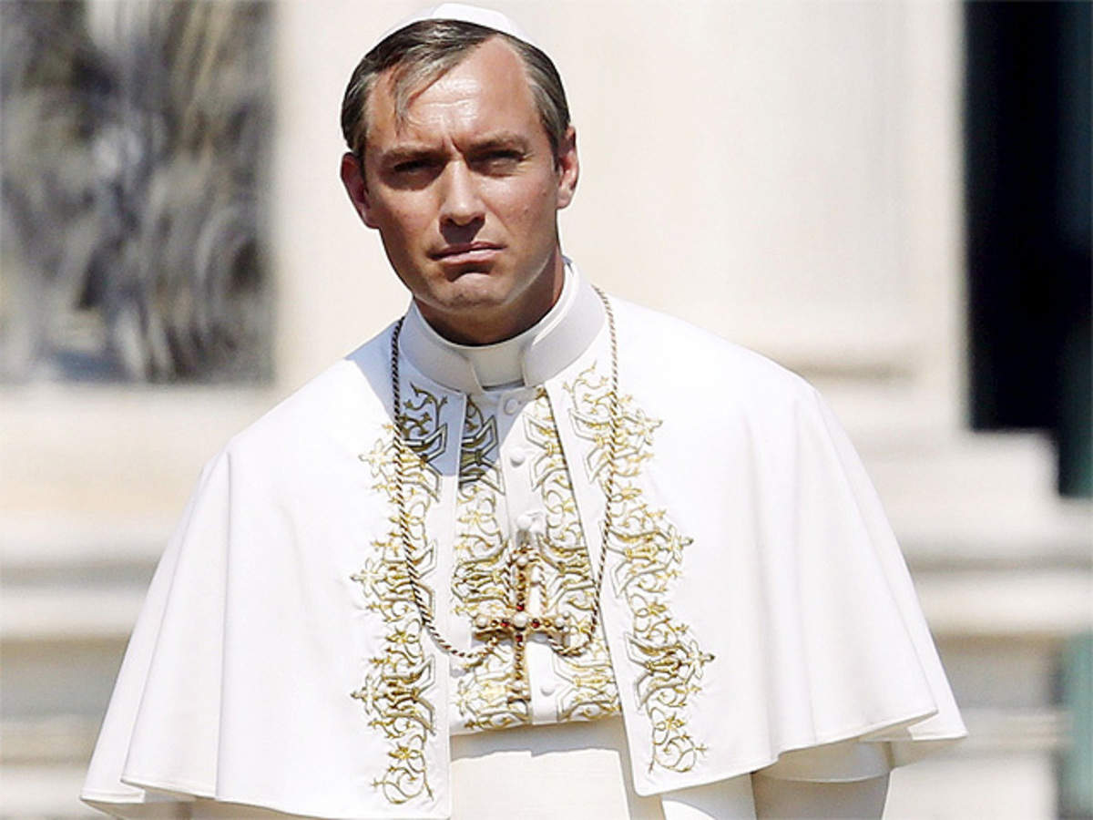 Fantastiske skab trængsler First look of Jude Law as 'The Young Pope' unveiled - The Economic Times