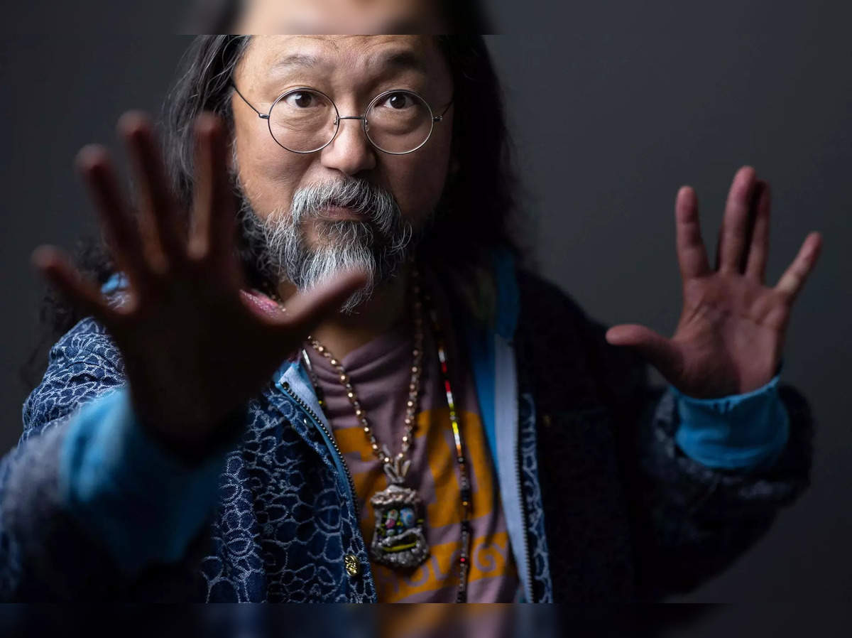 Takashi Murakami Has Rapidly Become One of the World's Most Sought-After  NFT Artists. Here's How He Did It