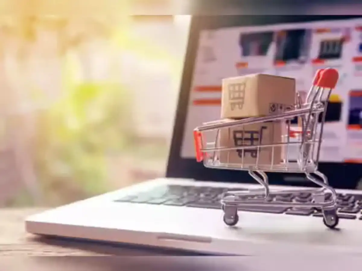 Chinese ecommerce leaders brush off regulatory risk to continue 'instant retail' price war - The Economic Times