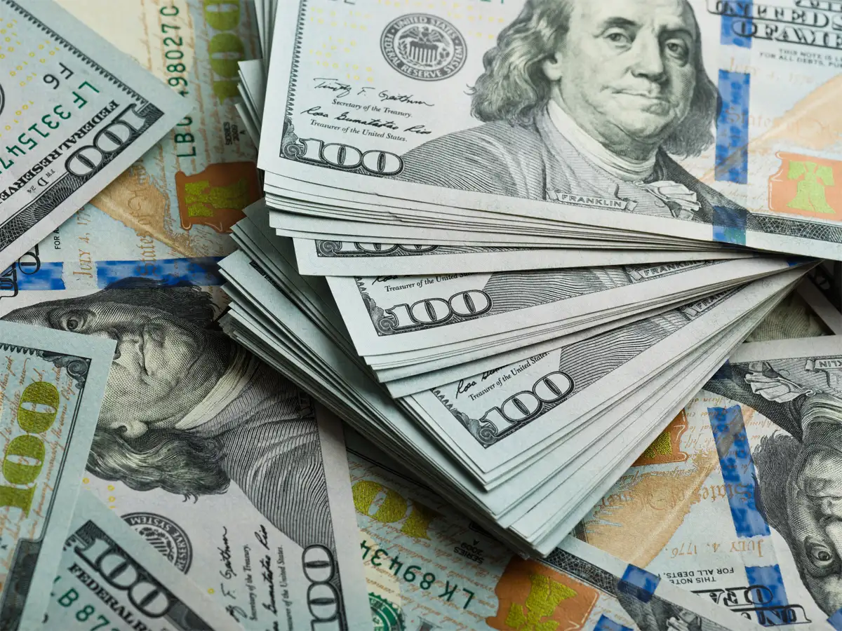India sees dollar deposit deluge on FCNR(B) wave