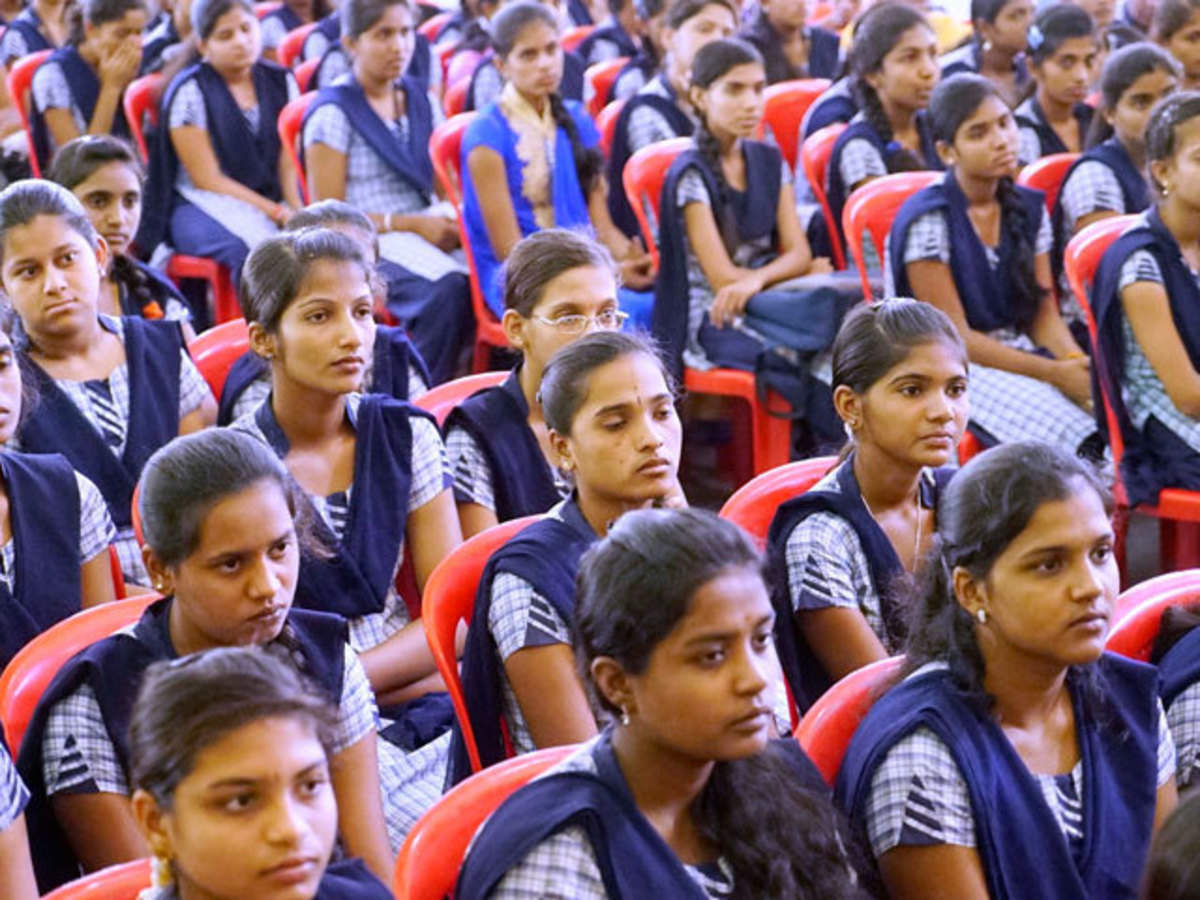 Majority Of Girls Prefer A Career In Science And Technology Report The Economic Times
