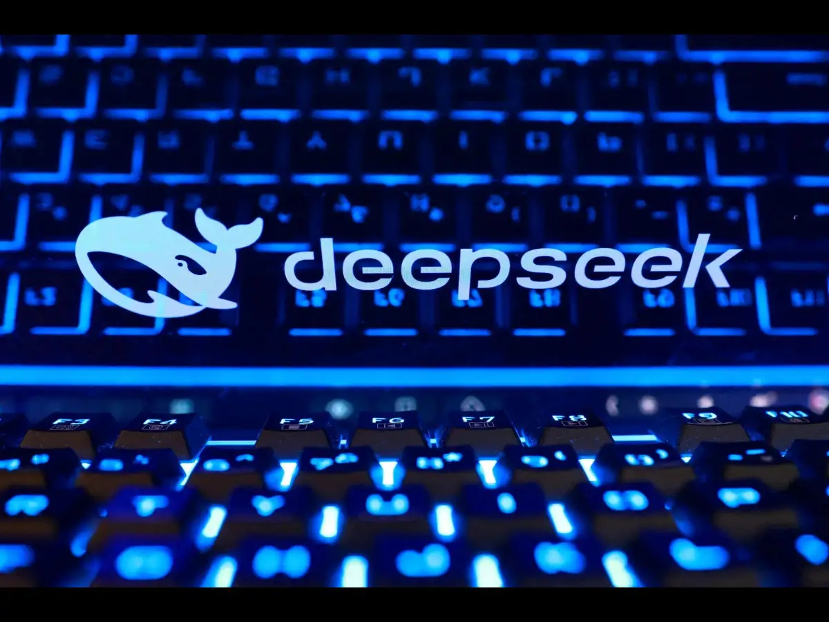fangcun: DeepSeek AI model shows safety gaps in independent tests - The ...