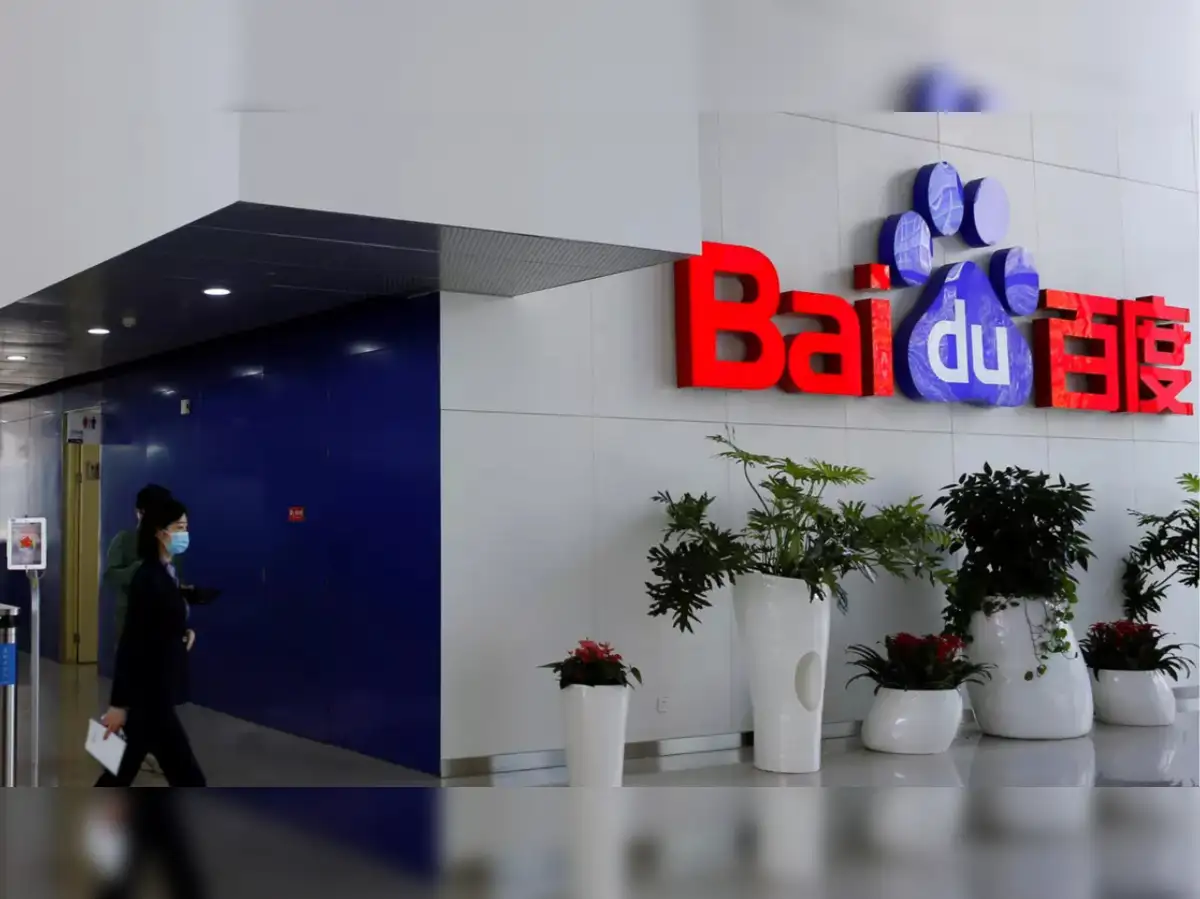 Baidu's Robotaxi Outage in Wuhan Linked to System Failure, Police Confirm