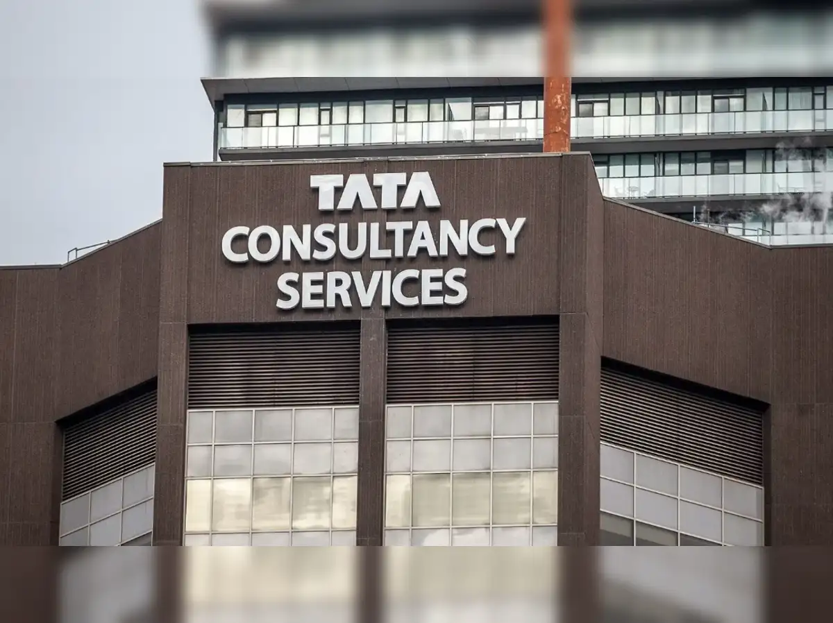 ET Exclusive: TCS looks to rope in TPG for $2 billion AI data centre JV - The Economic Times