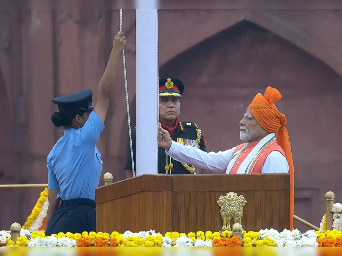 India to build 'Sudarshan Chakra' defence system to shield key national  sites: PM Modi - The Economic Times